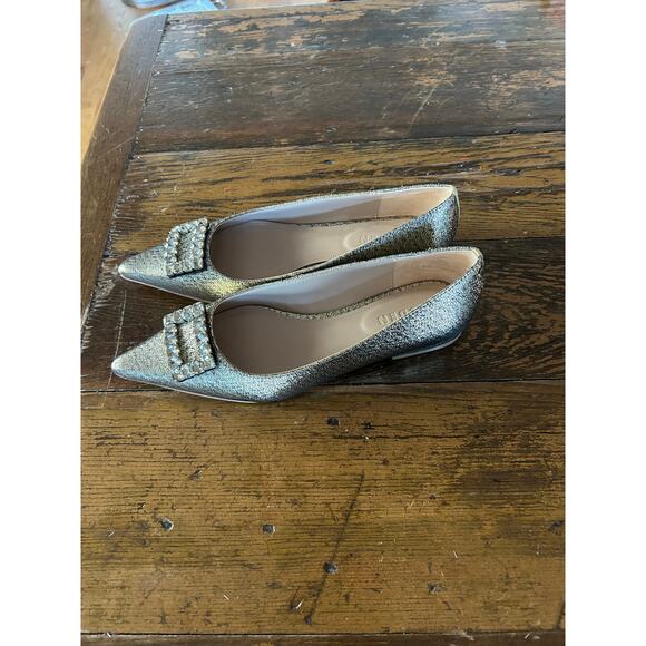 Boden Jeweled Buckle Pointed Toe Flats Gold Metallic Crystal Embellished Size 38 - Picture 3 of 5